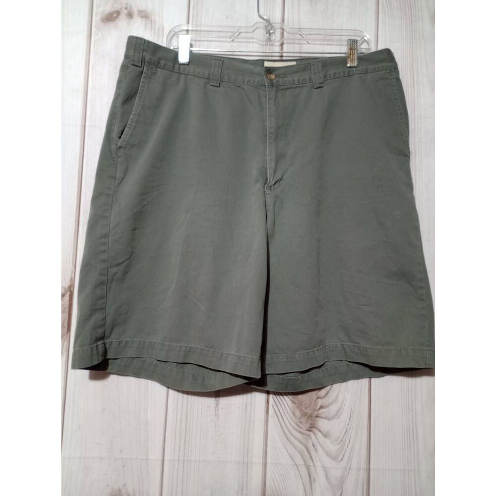 Eddie Bauer Shorts Men's 38‎ Gray Khakis